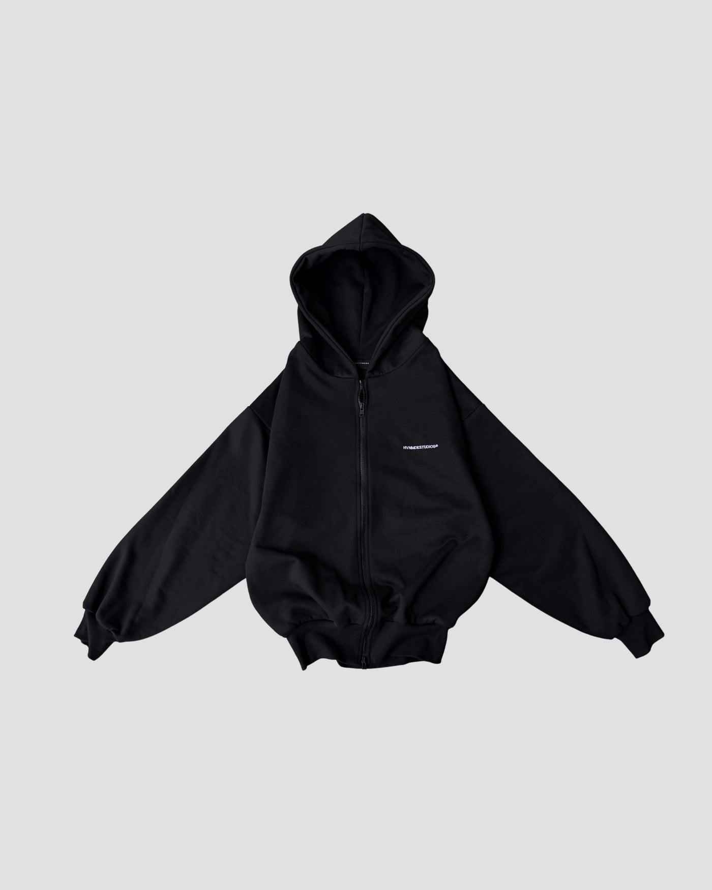 HEAVY ZIP V2 Deep Black — volume flatlay
