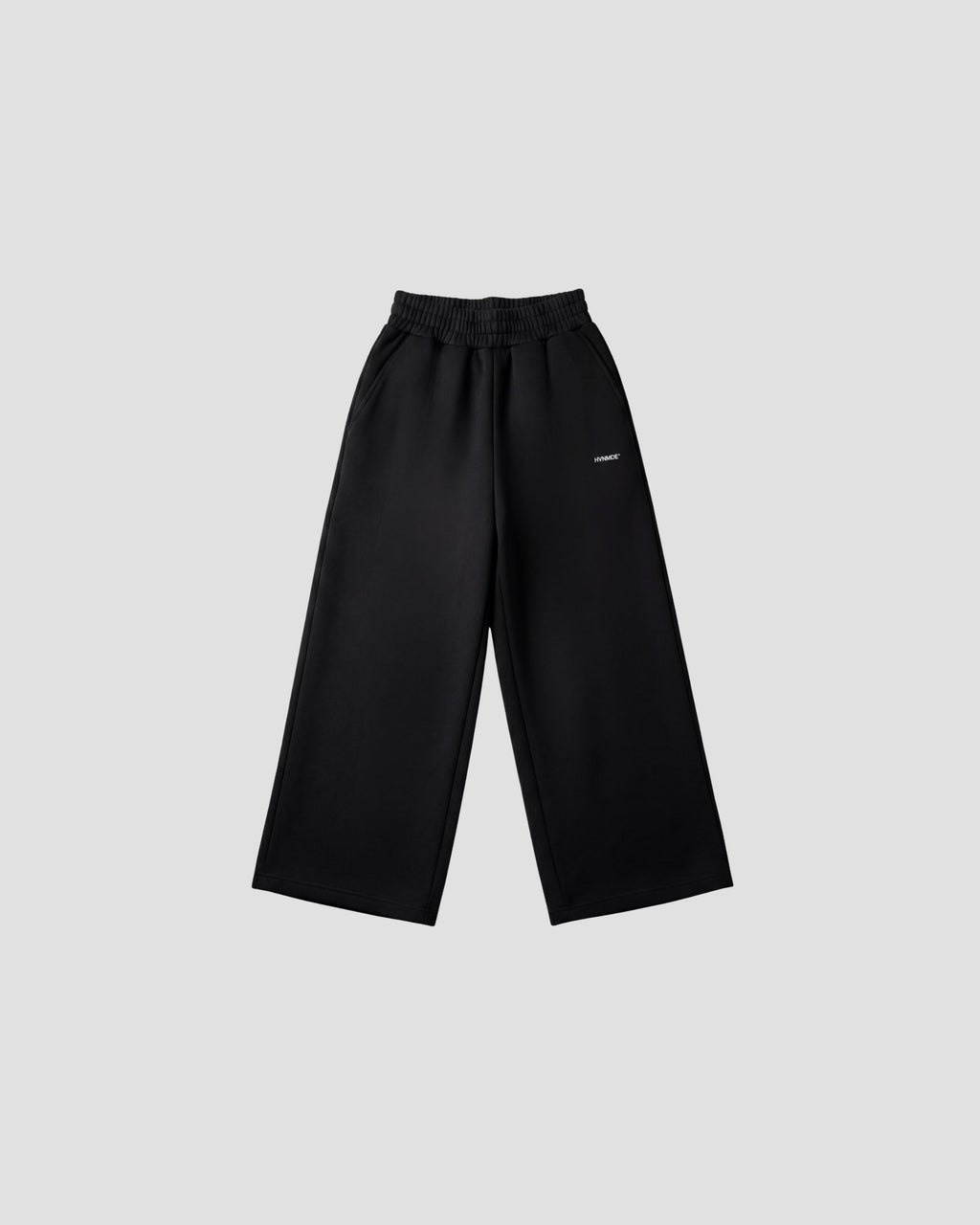 V2 Set Deep Black — sweatpants flatlay